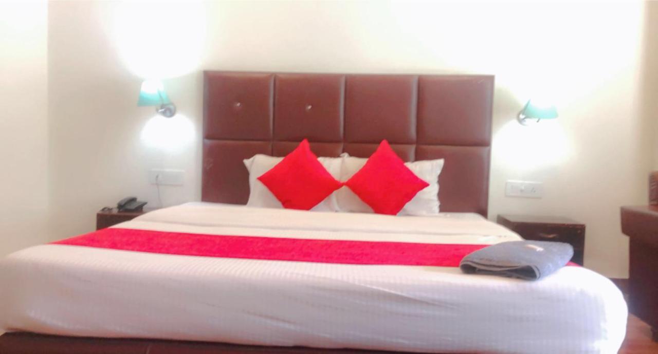 Hotel Hadimba - In City Center Manāli Eksteriør bilde