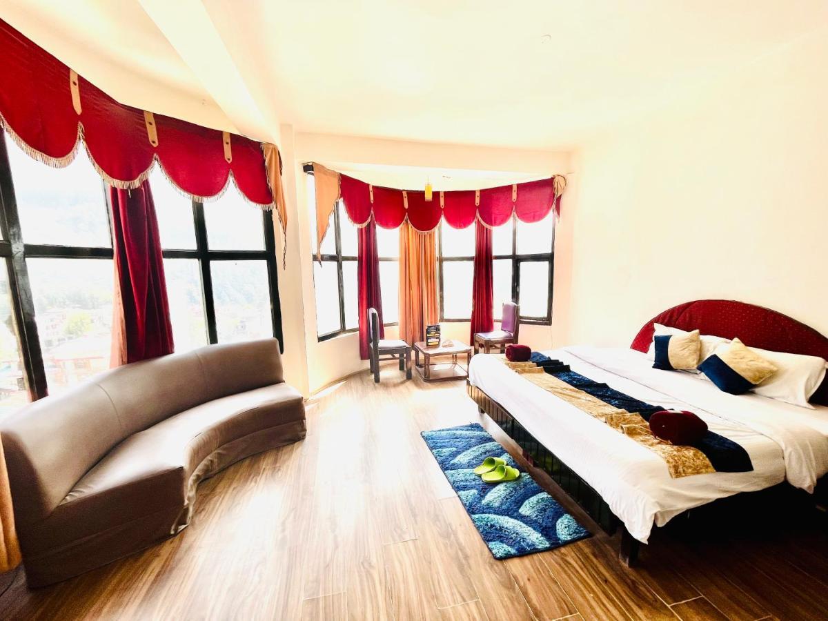 Hotel Hadimba - In City Center Manāli Eksteriør bilde