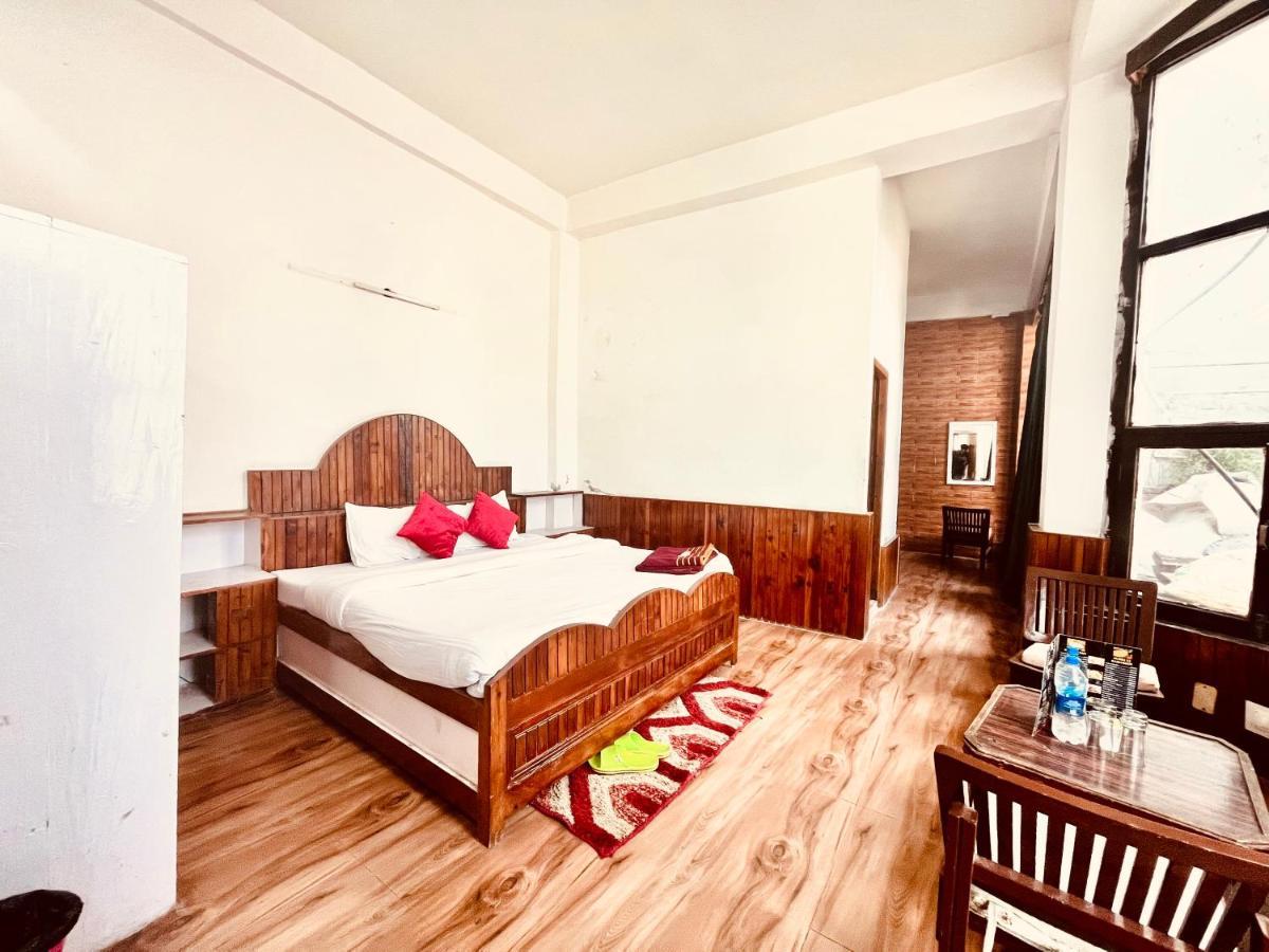 Hotel Hadimba - In City Center Manāli Eksteriør bilde